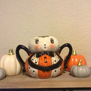 Johanna Parker Transpac halloween Spider mug